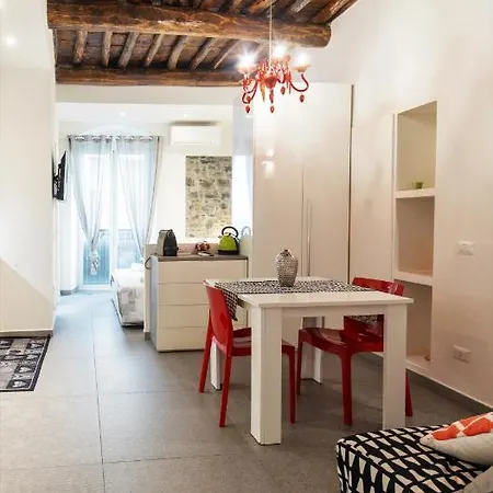 La Casa Di Gio' 295 * لا سبيتسْيا